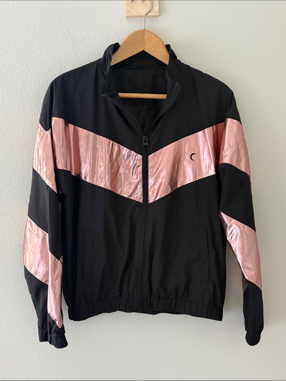 Women's Black Pink Shine Block Jacket with Metallic Pink Chevron Size Extra Smal
